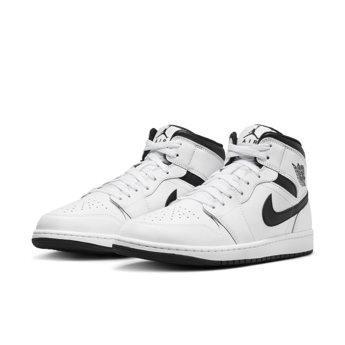 Nike retro 1 black and white online