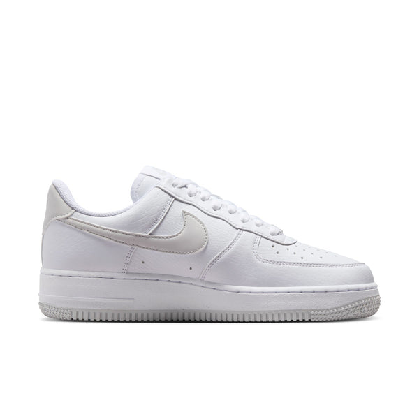 Nike - W Air Force 1 '07 ~ Photon Dust