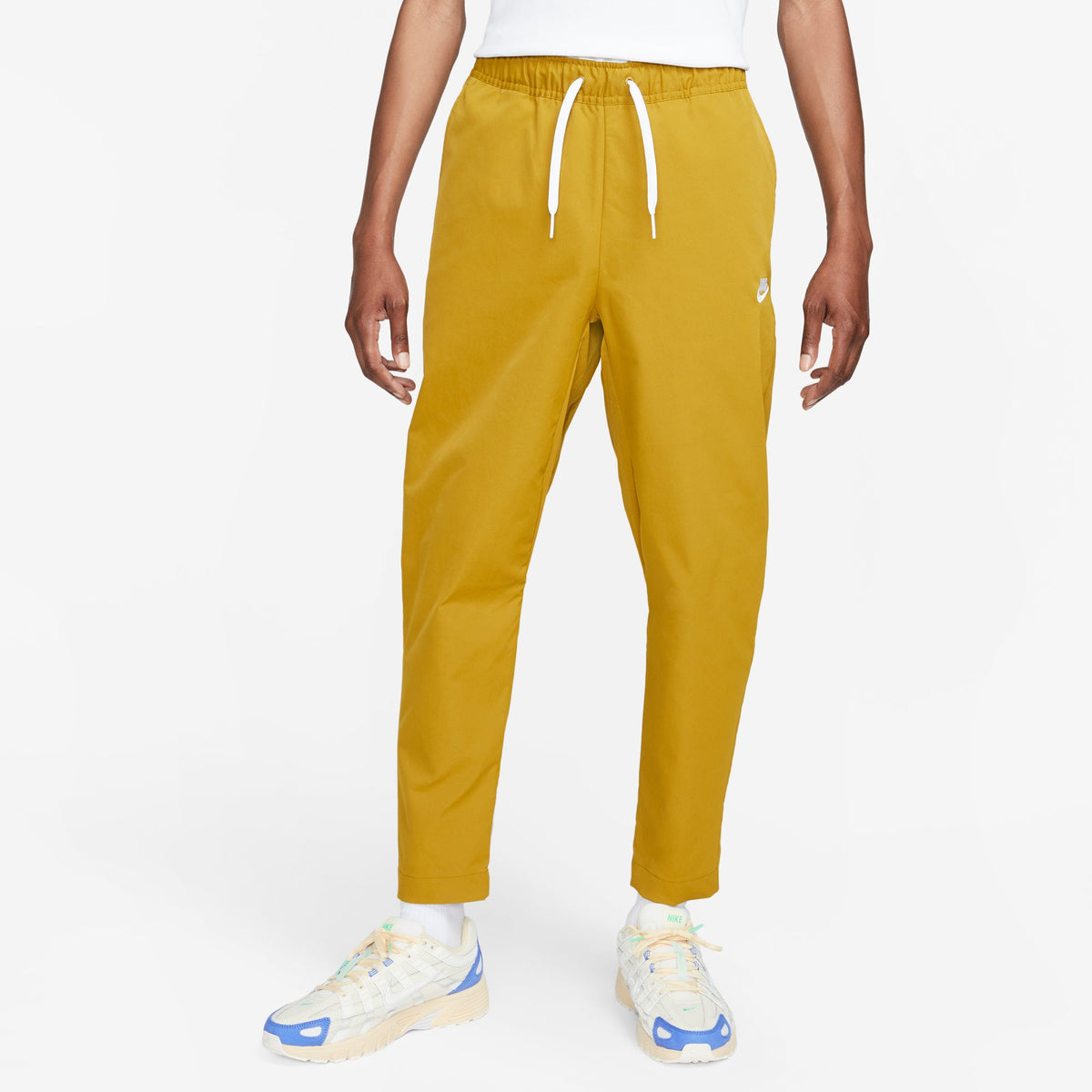 Nike - Club Woven Tapered Leg Pant – FLAVOUR '99