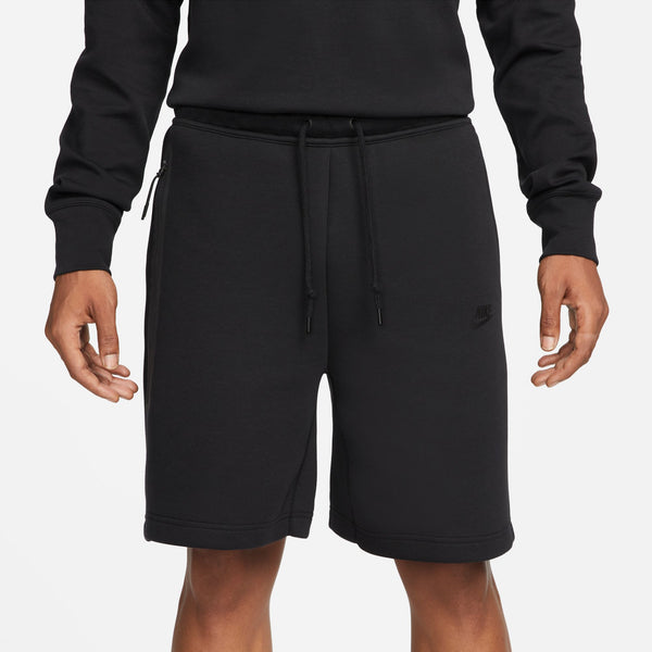 Nike - Sportswear Tech Fleece Short ~ Black
