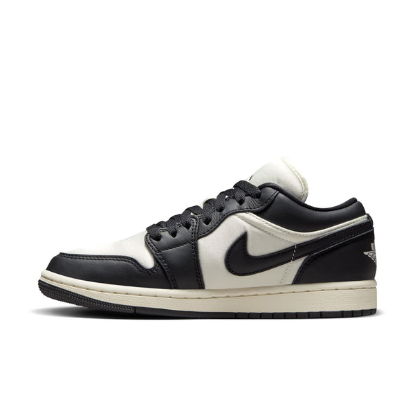 Nike - W Air Jordan 1 Low SE