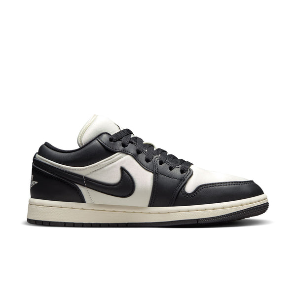 Nike - W Air Jordan 1 Low SE