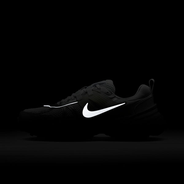 Nike - W V2K Run