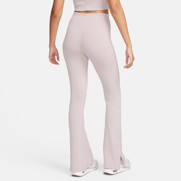 Nike - W Tight Flared Leggings