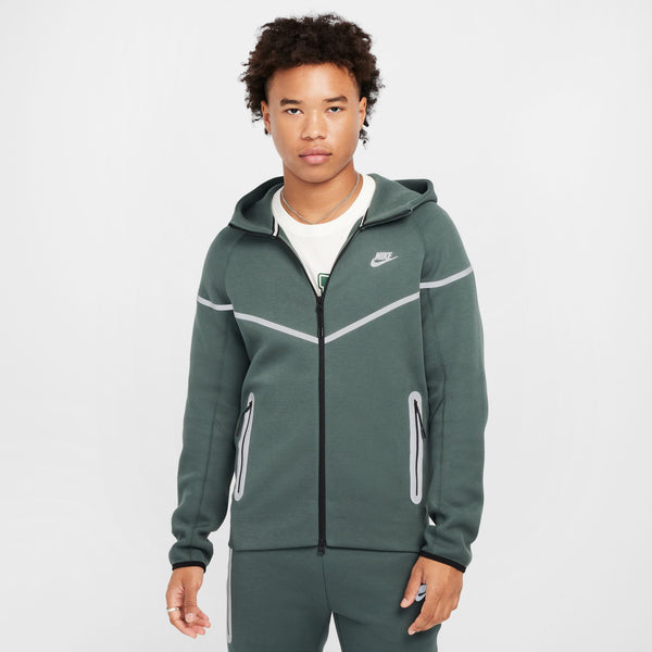 Nike - Tech Windrunner Full-Zip Jacket ~ Vintage Green