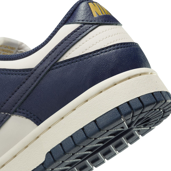 Nike - W Dunk Low Next Nature
