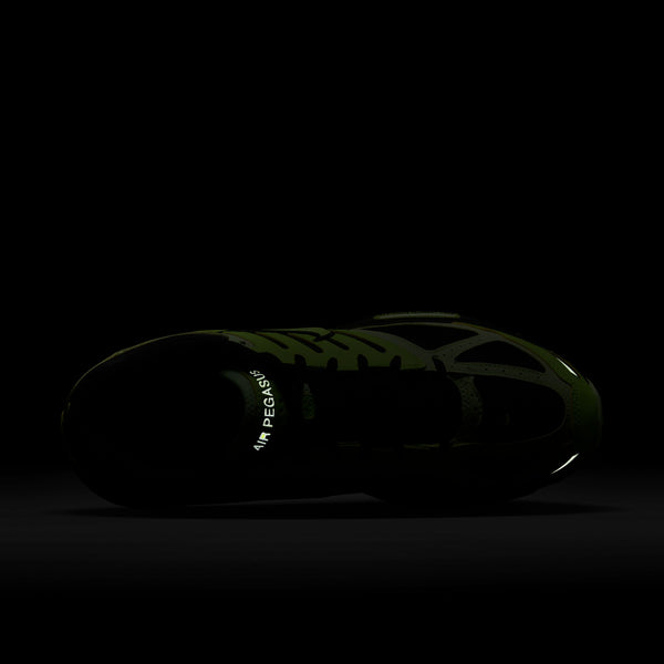 Nike - Air Pegasus 2005 ~ Volt