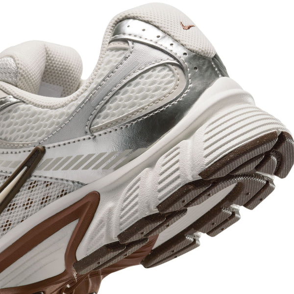 Nike - W V5 RNR ~ Sail/Fauna