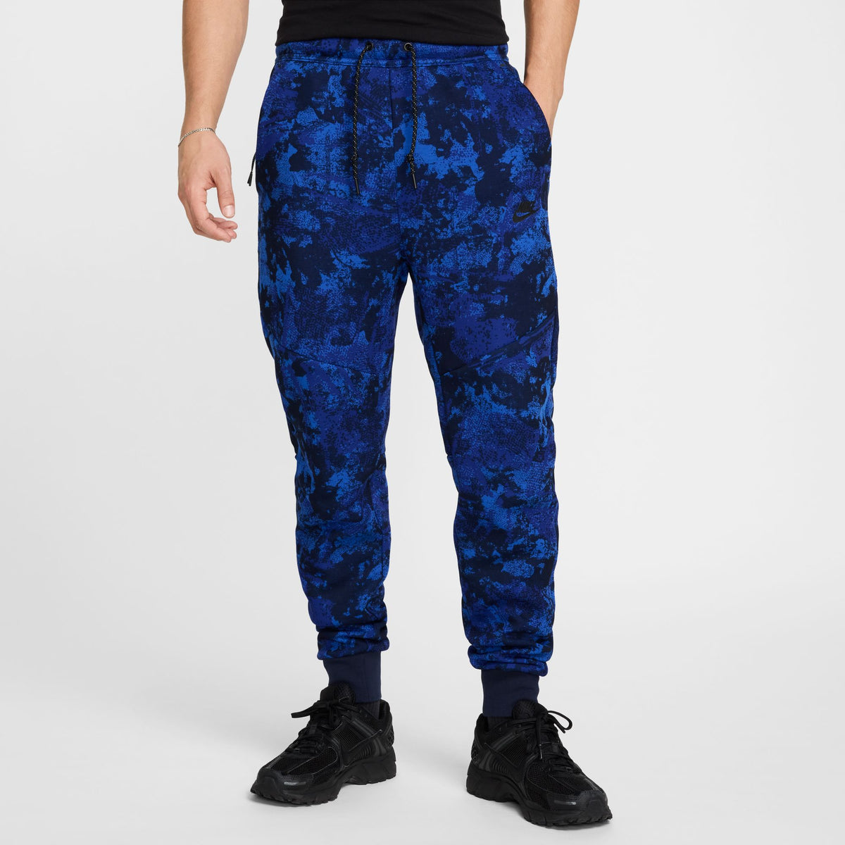 Nike royal blue joggers online