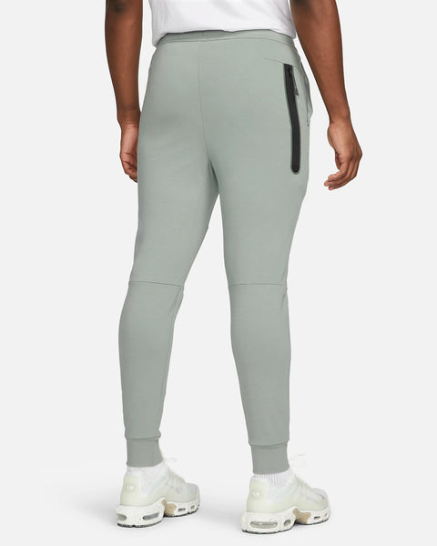 Nike - Tech Fleece Lightweight Joggers