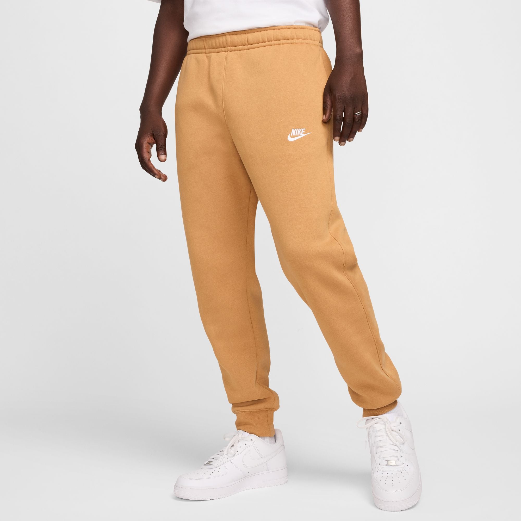 Nike classic fleece sweatpants hotsell