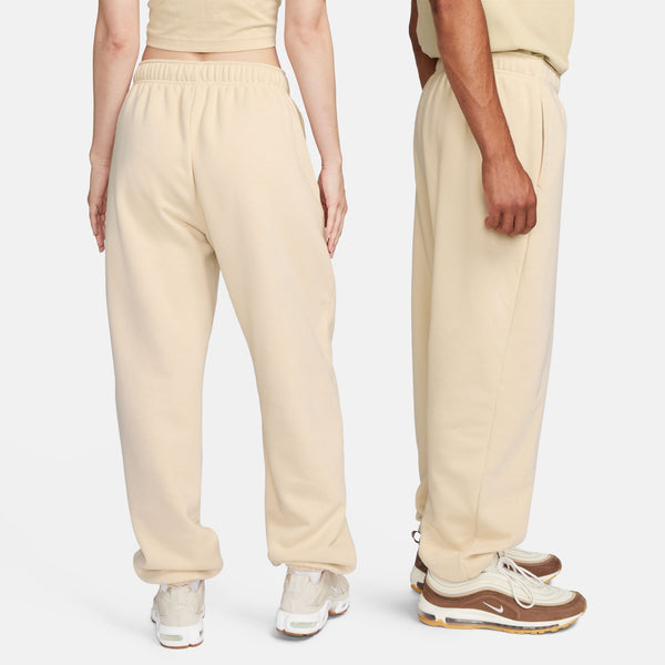 Nike - W Mid-Rise Oversized Club Pants