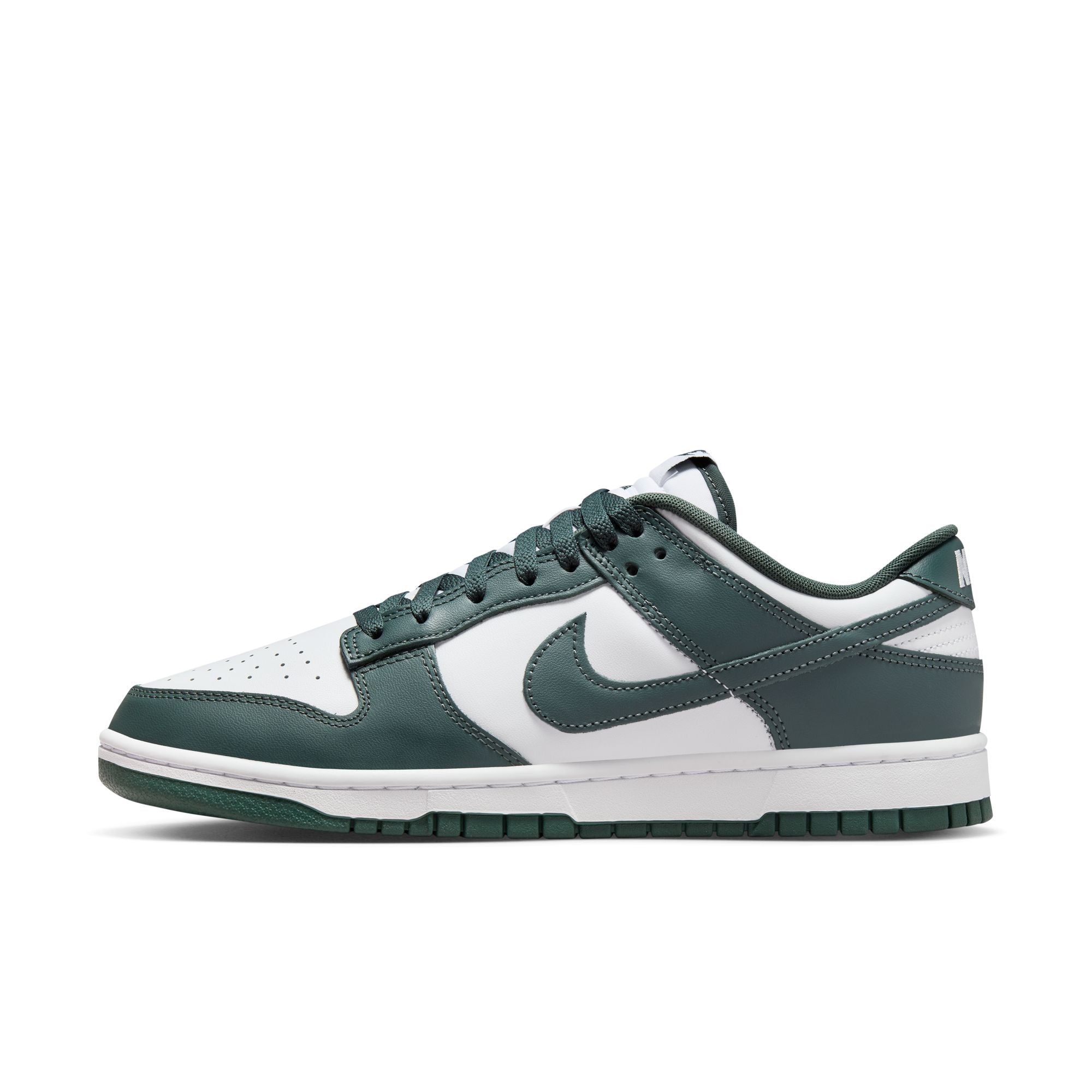 Nike - Dunk Low Retro ~ Vintage Green