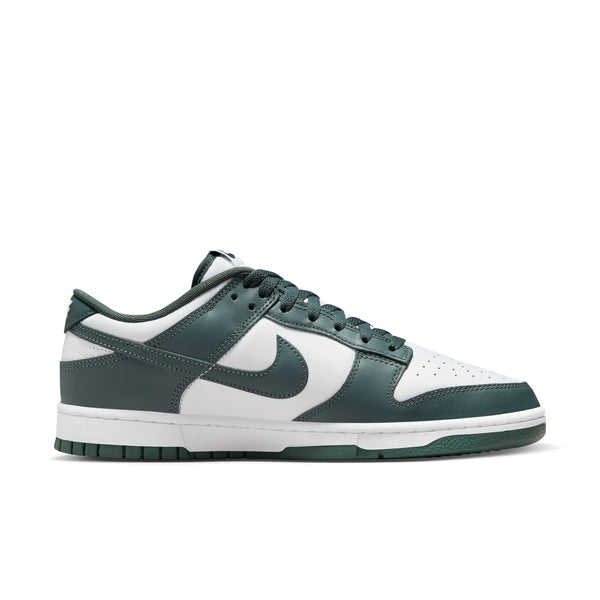 Nike - Dunk Low Retro ~ Vintage Green