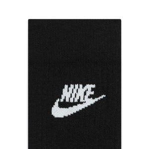 Nike - Sportswear Everyday Essential Crew Socks ~ Black