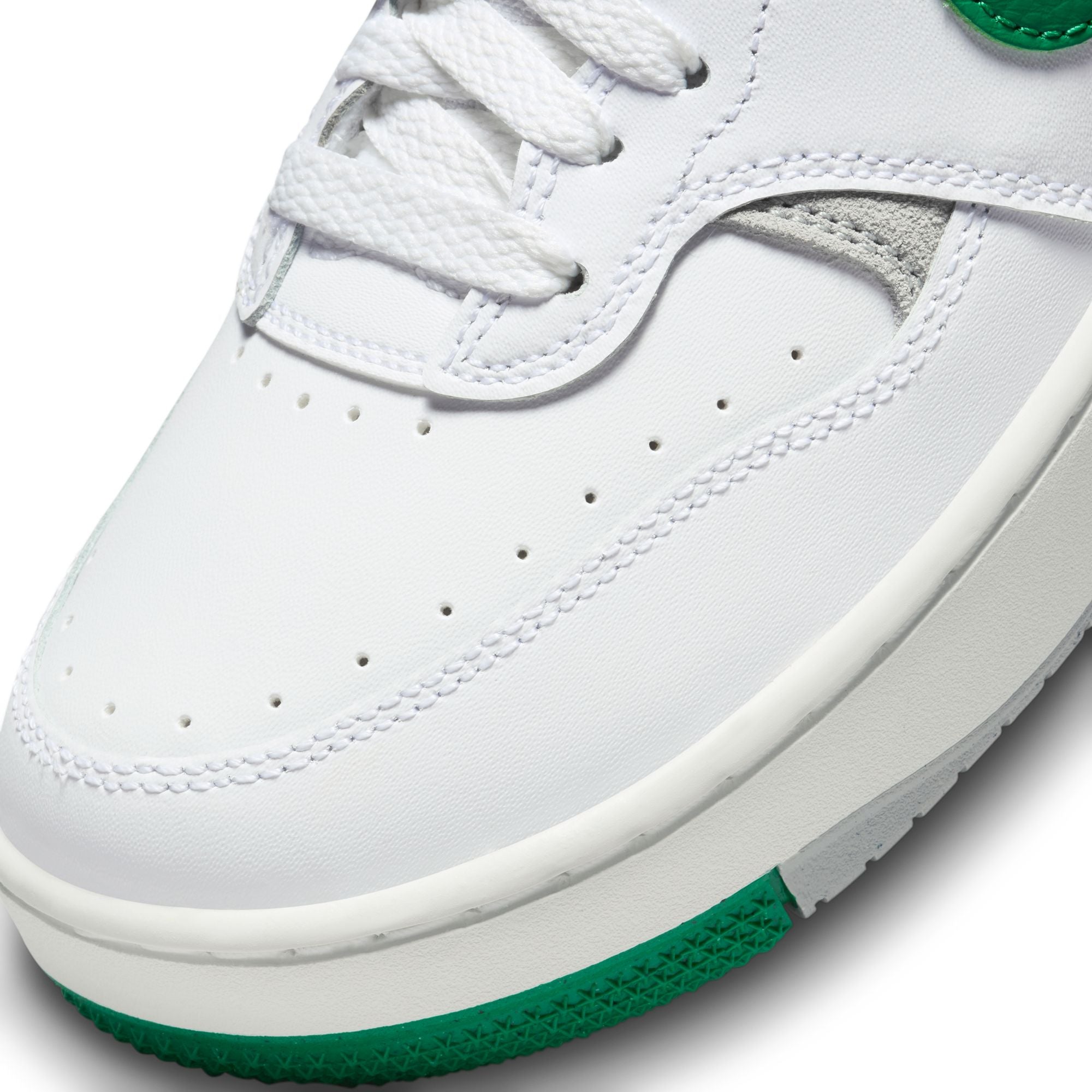 Nike - W Gamma Force White/Green