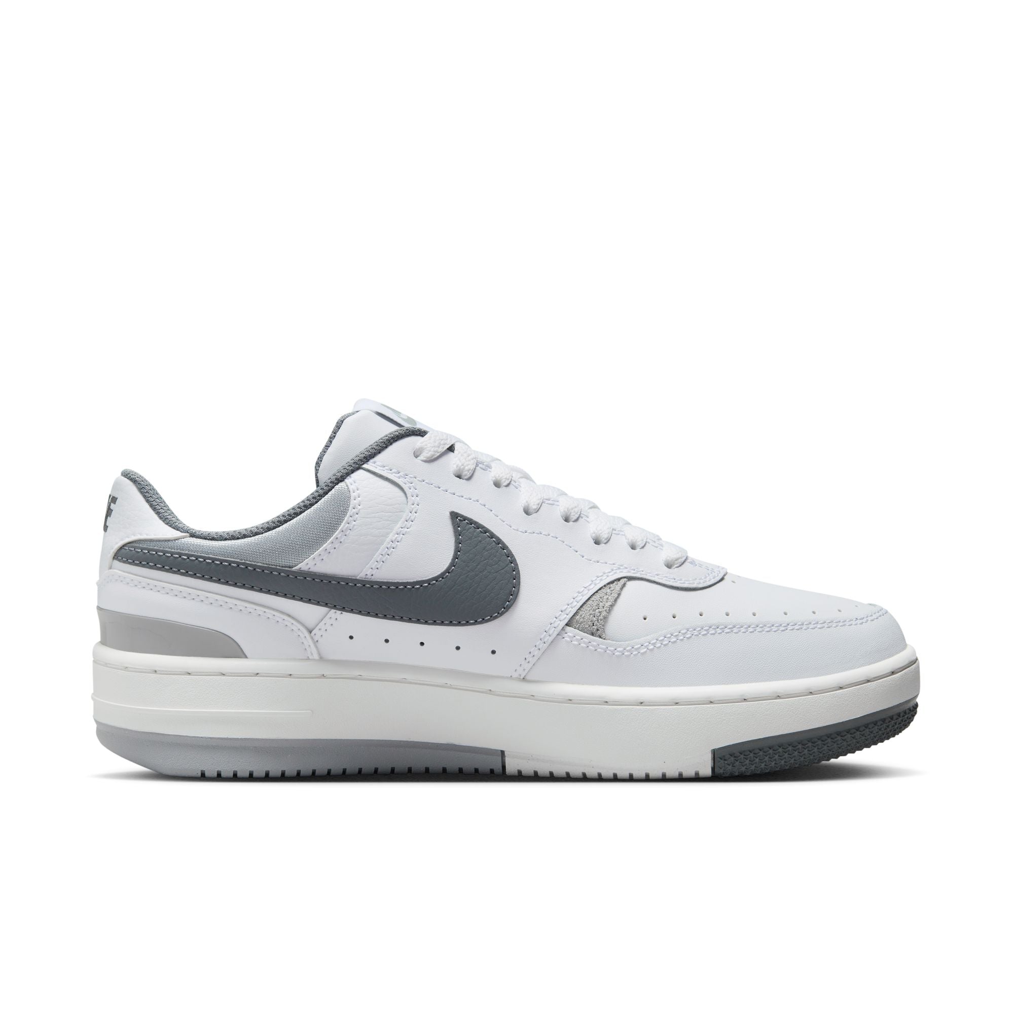 Nike - W Gamma Force White/Grey
