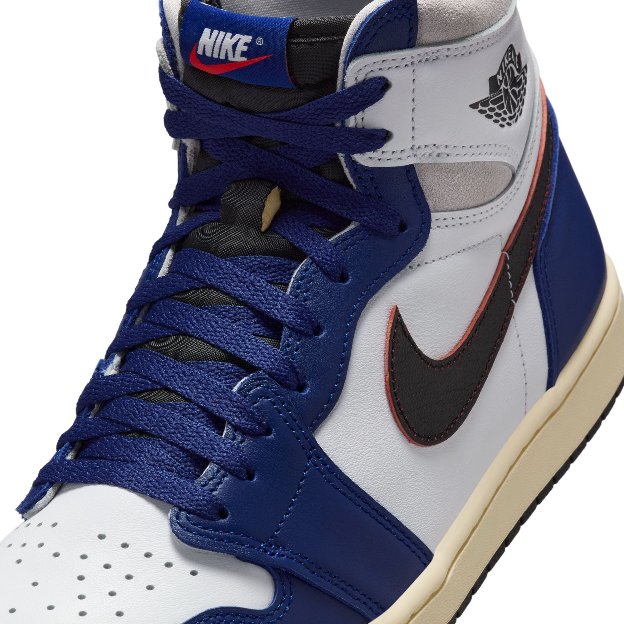 Nike - Air Jordan 1 High OG "Rare Air"