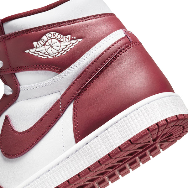 Nike - Air Jordan 1 Retro High OG ~ Artisanal Team Red