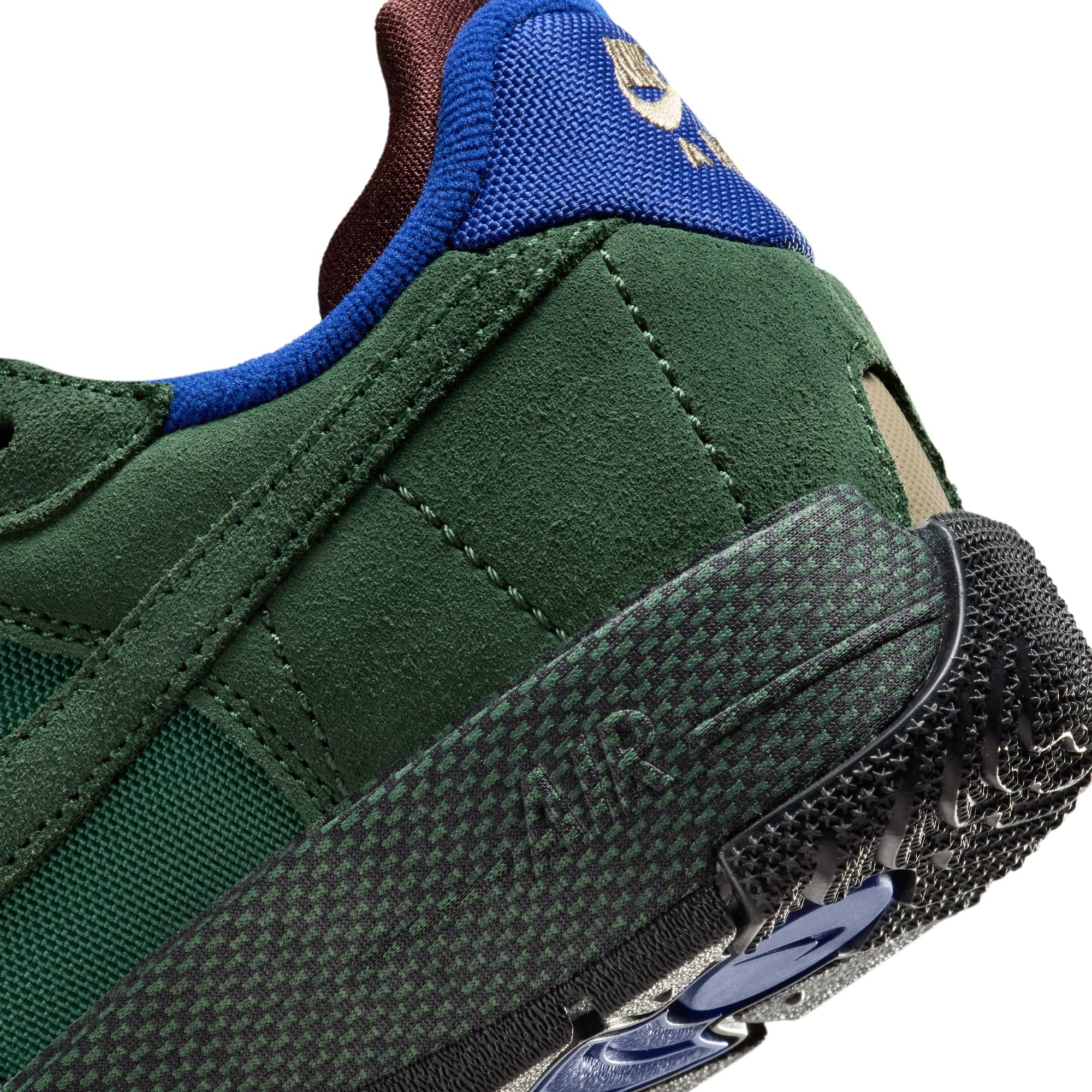 Nike - W Air Force 1 Wild Green