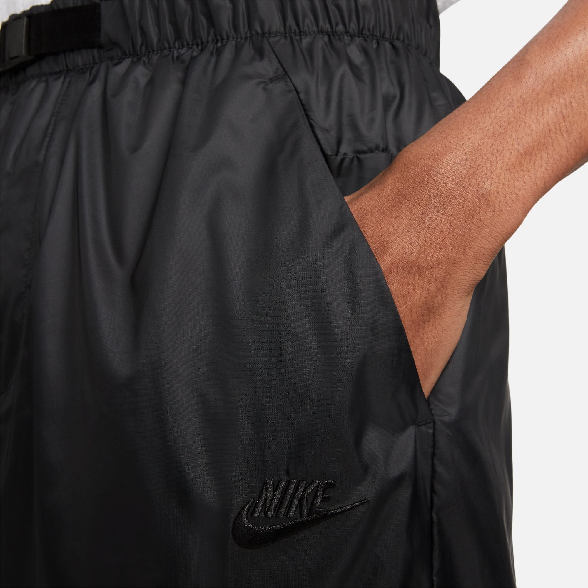 Nike - Tech Lined Woven Pants – FLAVOUR '99