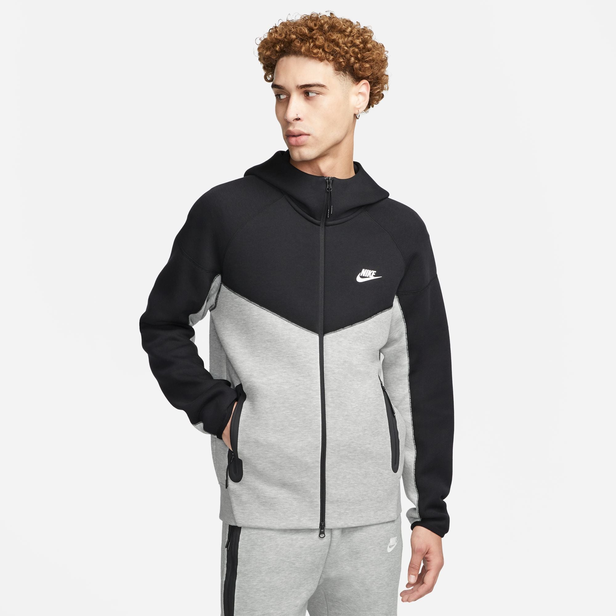 Nike - Sportswear Tech Fleece Hoodie – FLAVOUR '99