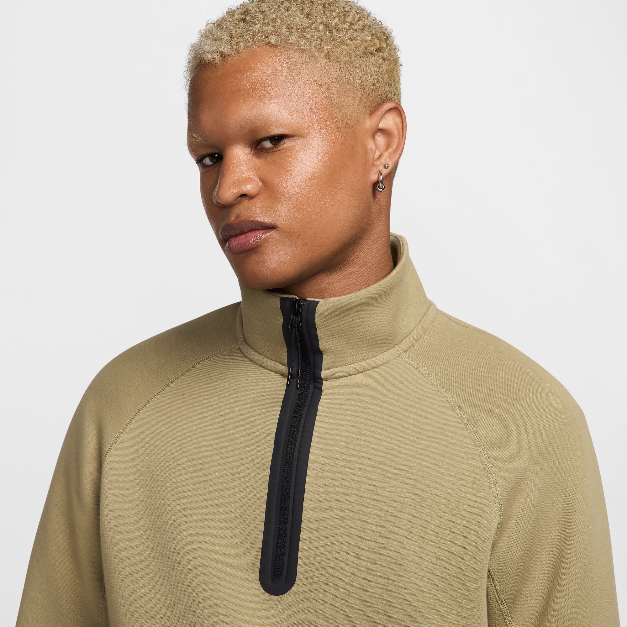 Nike - Sportswear Tech Fleece 1/2 Zip Sweatshirt Brown