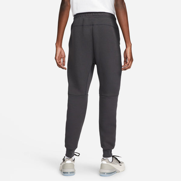 Nike - Sportswear Tech Fleece Slim Fit Joggers