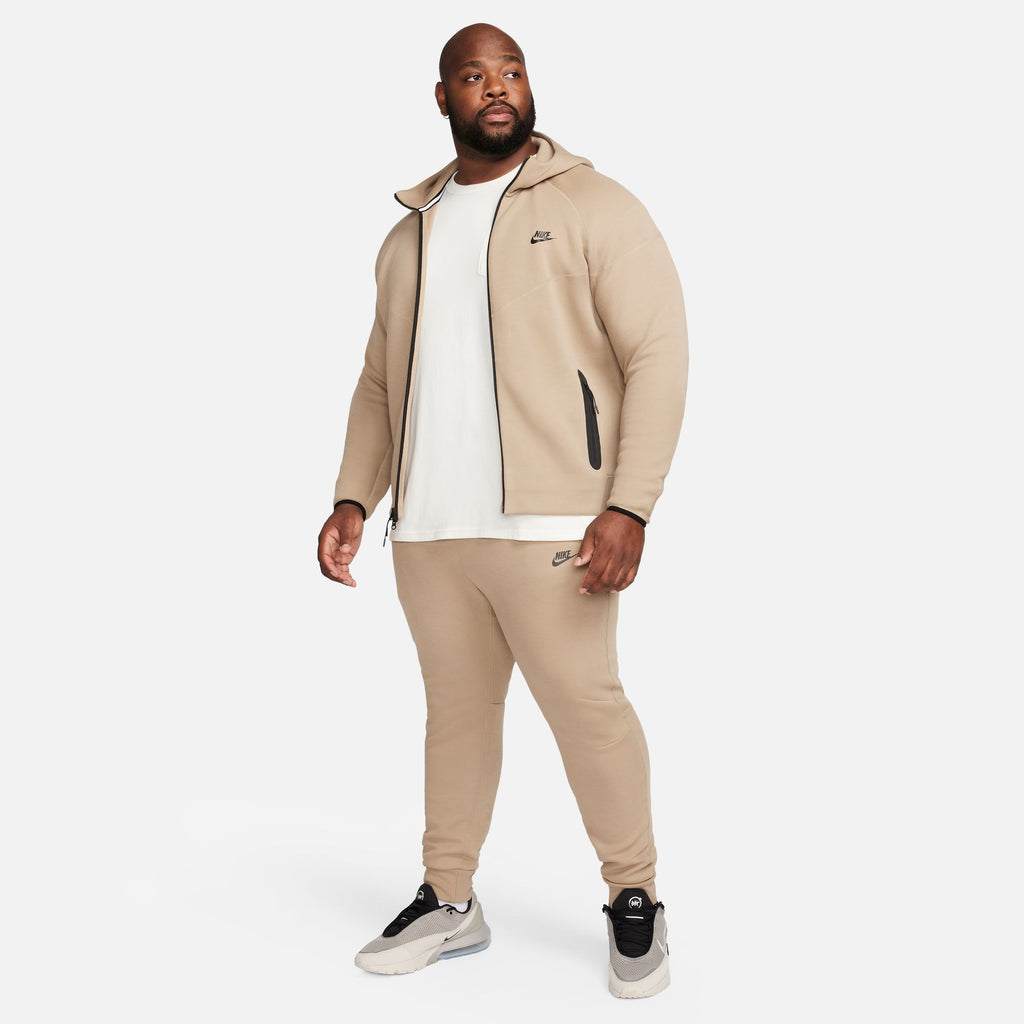 Nike - Sportswear Tech Fleece Slim Fit Jogger – FLAVOUR '99