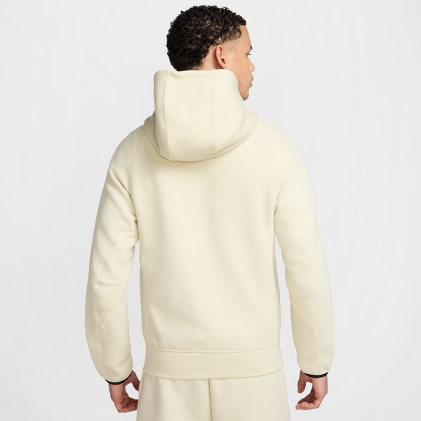 Nike - Tech Fleece Hoodie ~ Lt Khaki