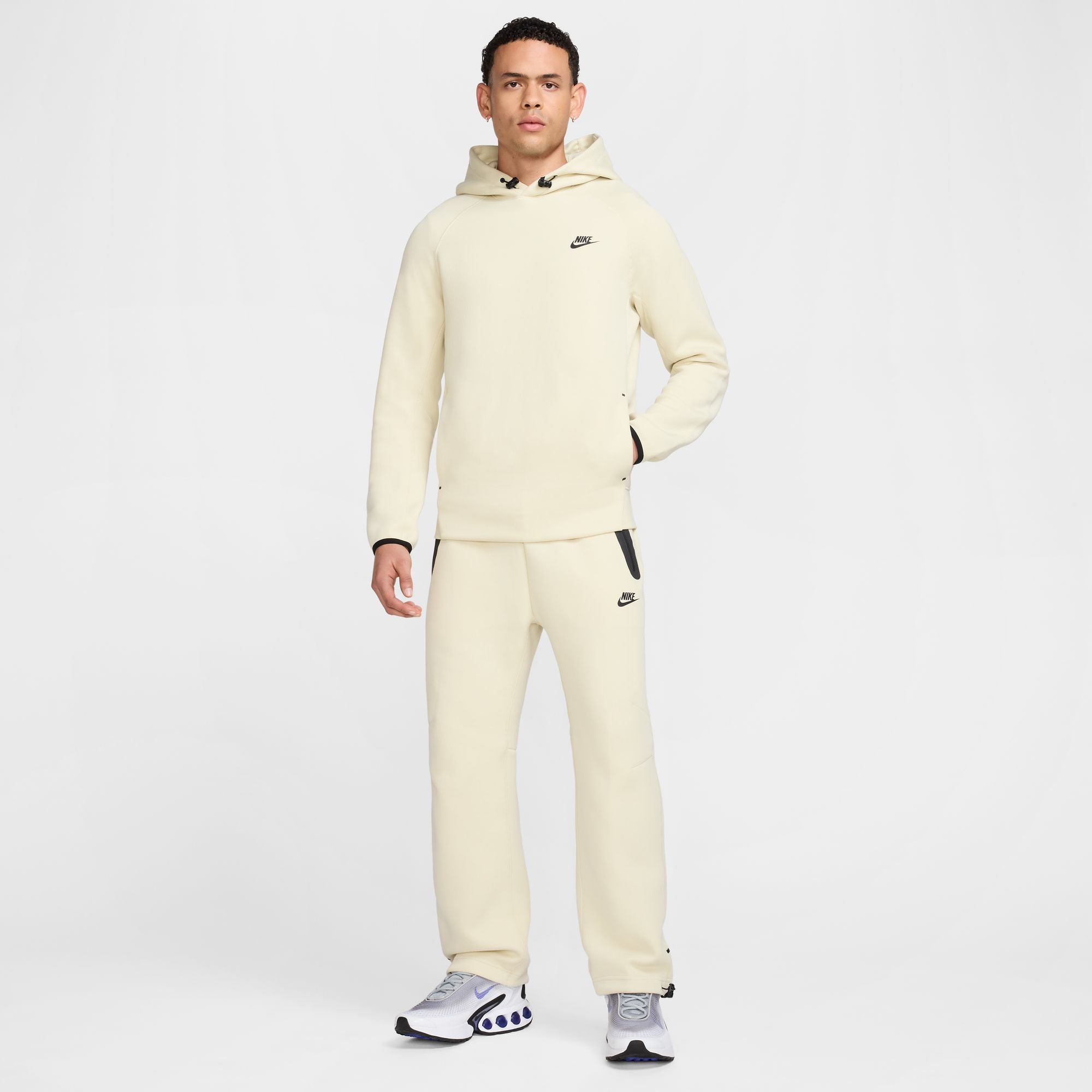 Nike - Tech Fleece Hoodie ~ Lt Khaki