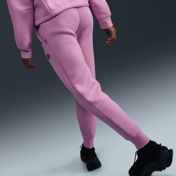 Nike - W Sportswear Teach Fleece Mid-Rise Joggers ~ Beyond Pink