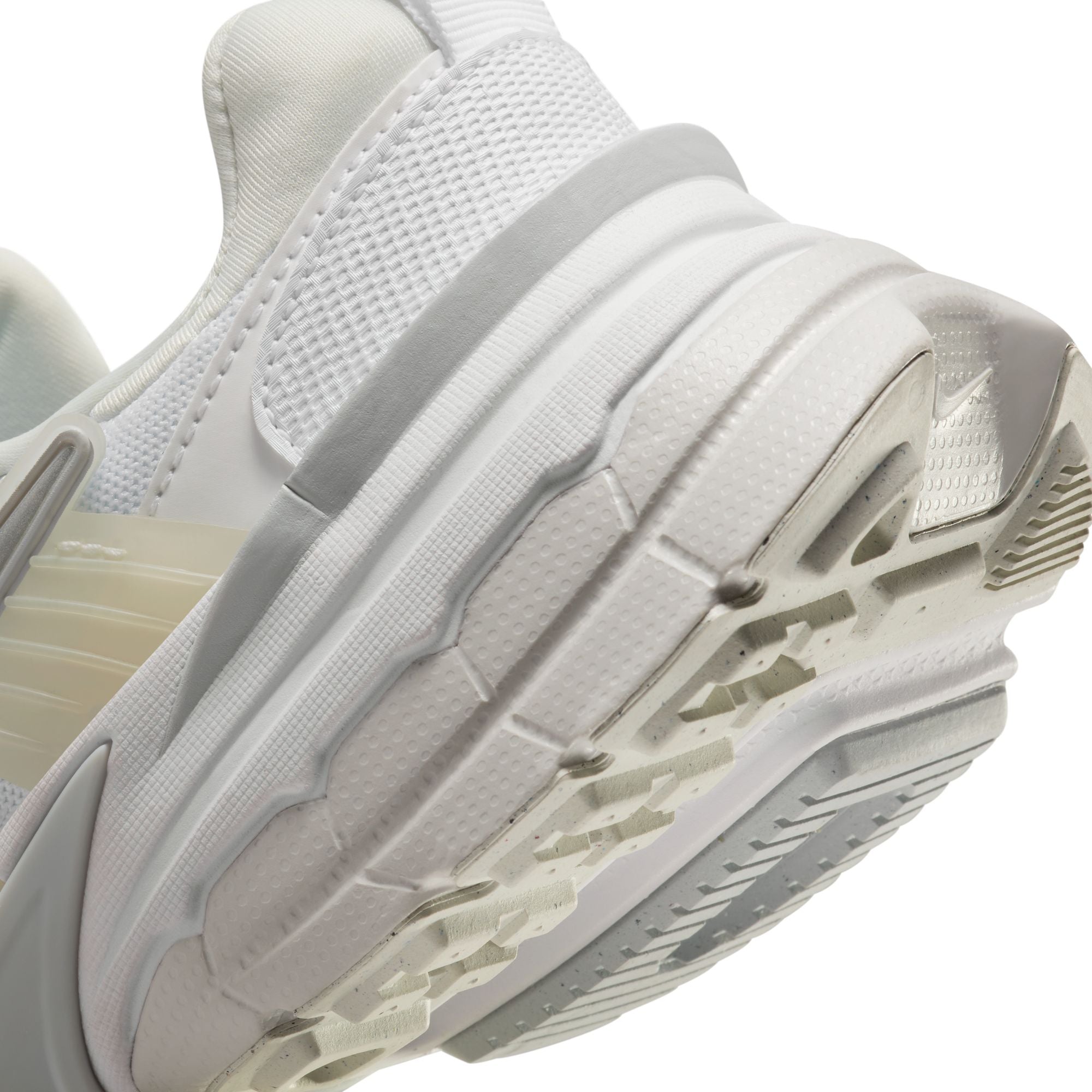 Nike - W V2K Run White/Metallic Silver