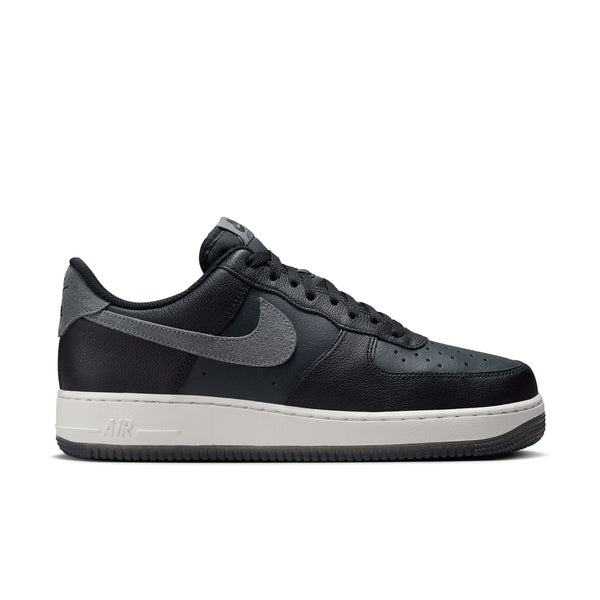 Nike - Air Force 1 '07 LV8 ~ Smoke Grey