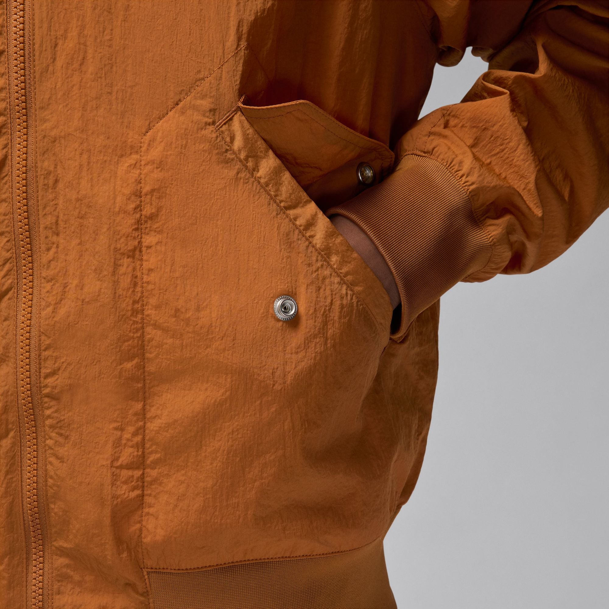 Nike - Jordan Renegade Essentials Lightweight Jacket Desert Brown