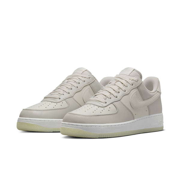 Nike - Air Force 1 '07 LV8 ~ Light Bone