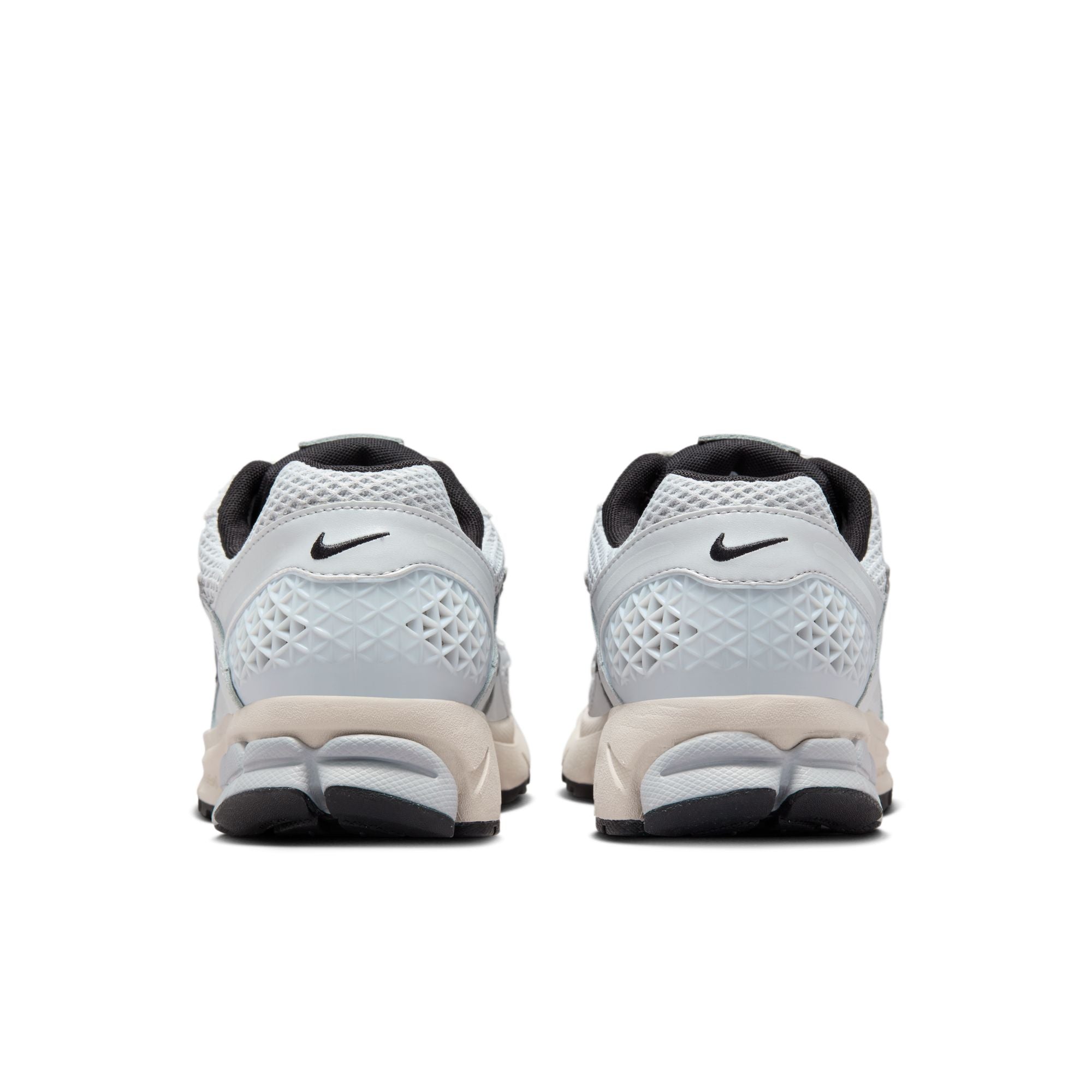 Nike - W Zoom Vomero 5 Chrome/Platinum