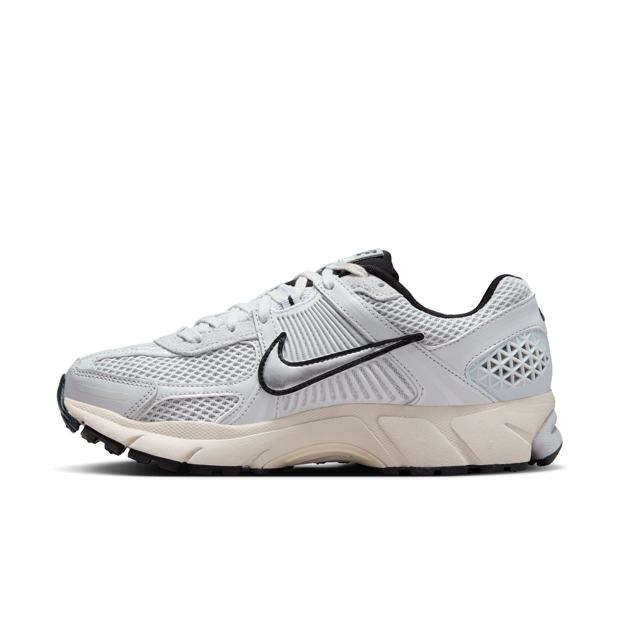 Nike - W Zoom Vomero 5 Chrome/Platinum