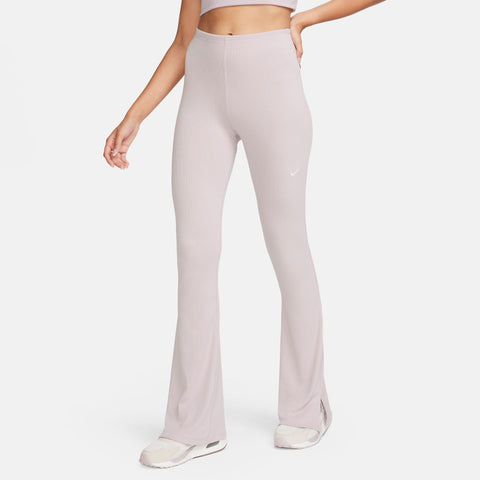 Nike - W Tight Flared Leggings