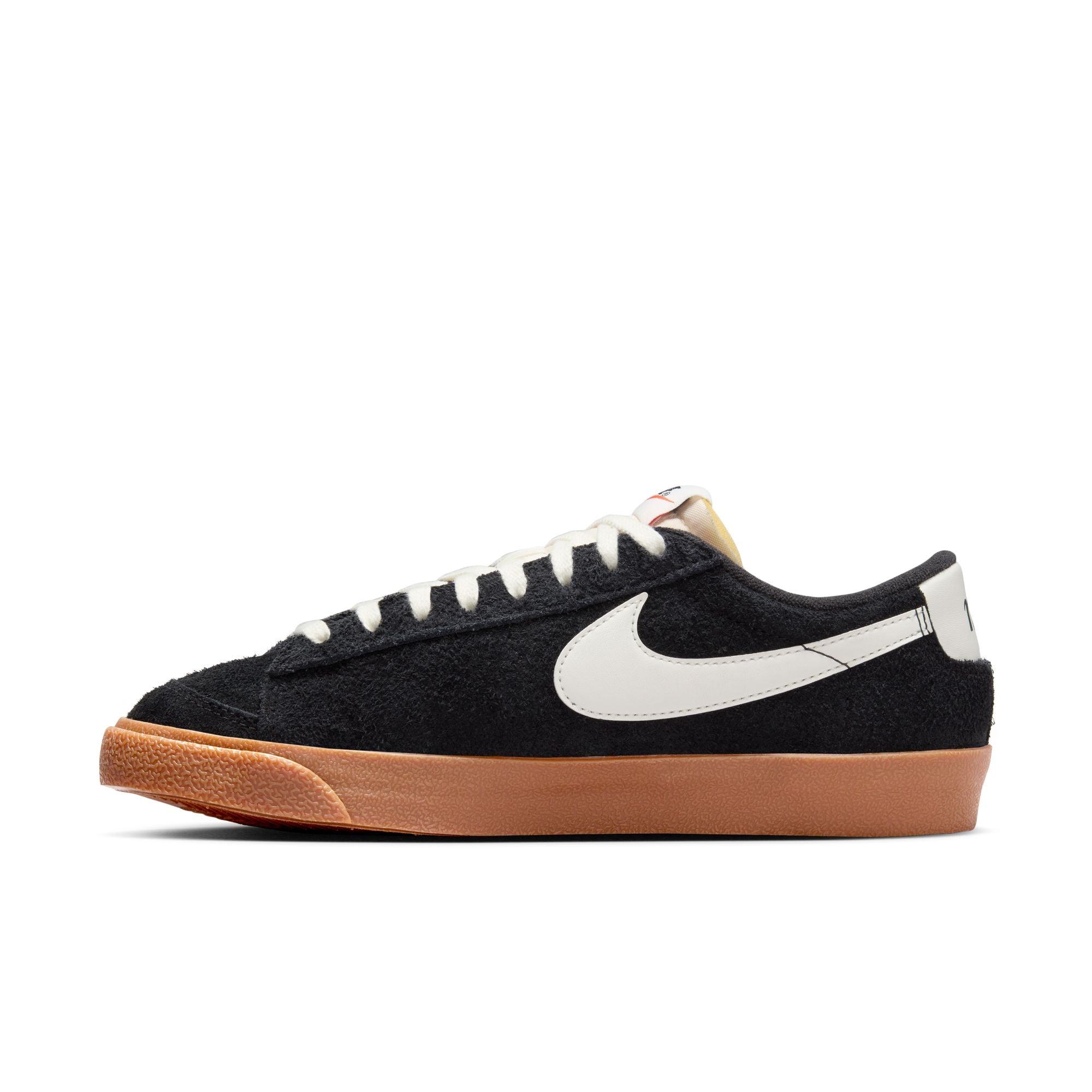 Nike - W Blazer Low '77 Vintage Black/White/Gum