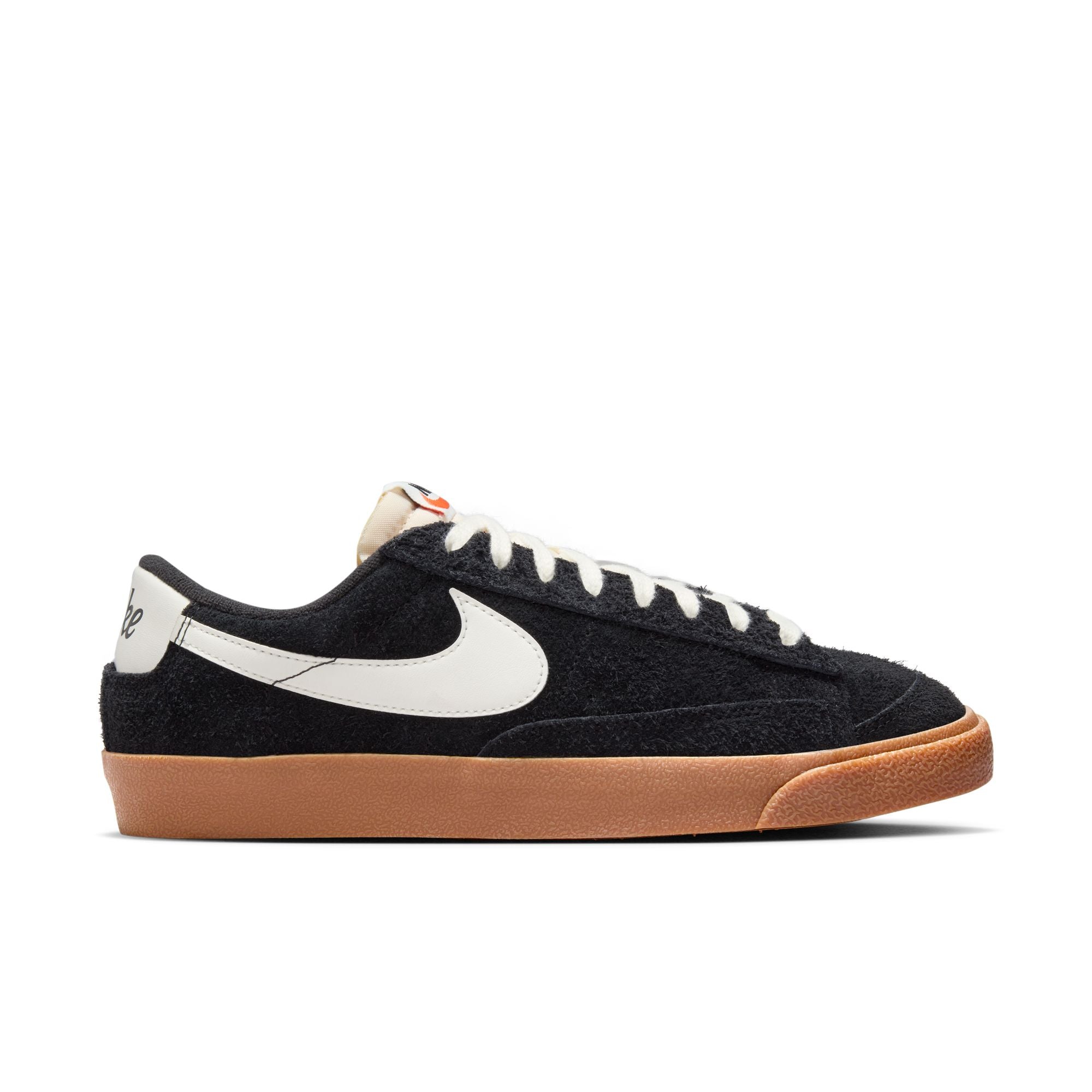 Nike - W Blazer Low '77 Vintage Black/White/Gum