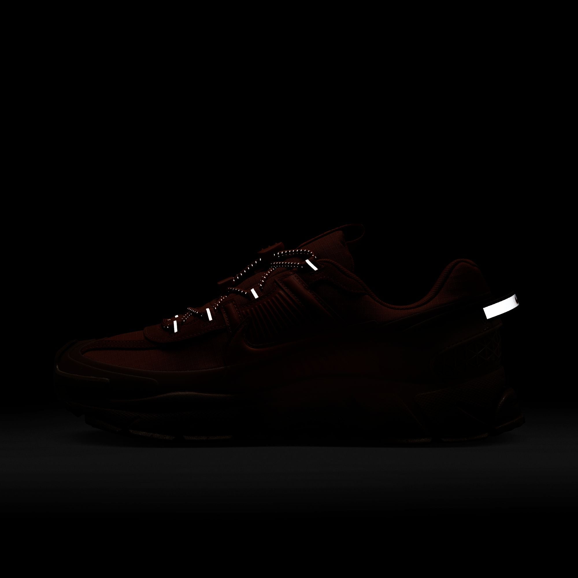 Nike - Zoom Vomero Roam Safety Orange