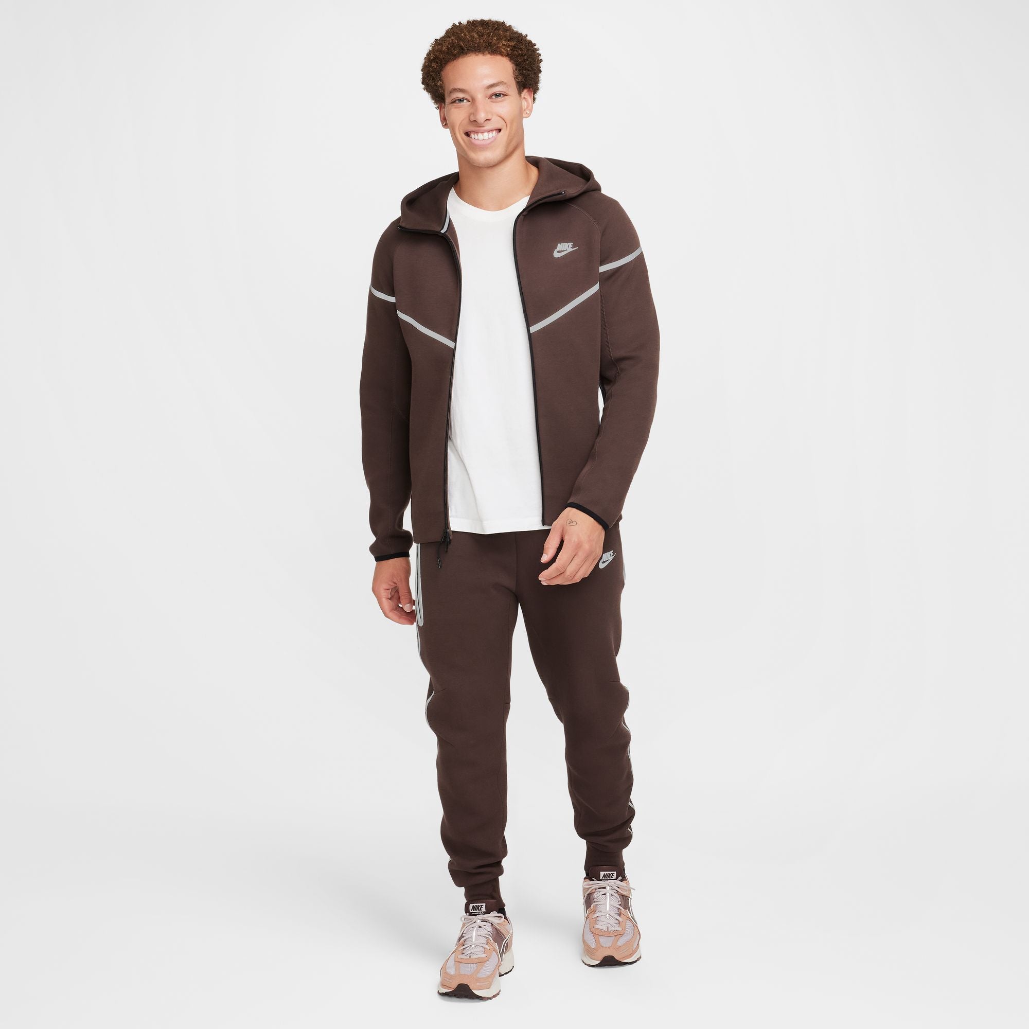 Nike - Tech Windrunner Full-Zip Jacket Brown