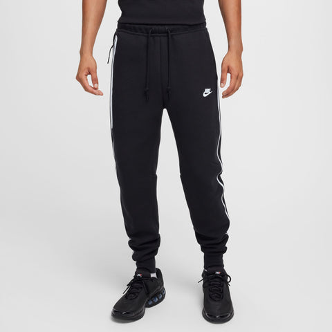 Nike - Tech Fleece Joggers ~ Black