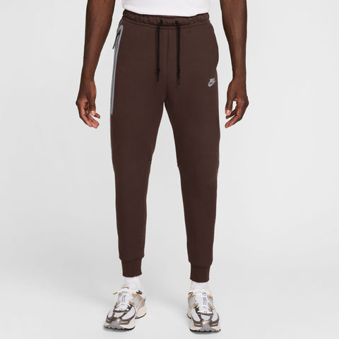 Nike - Tech Fleece Joggers ~ Brown