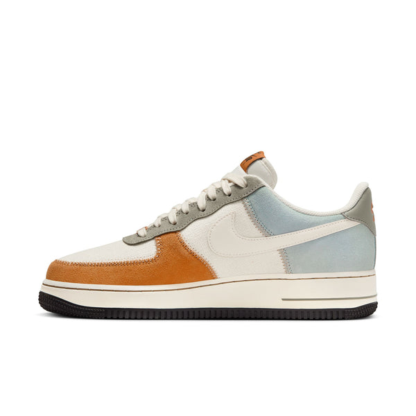 Nike - Air Force 1 '07 LV8