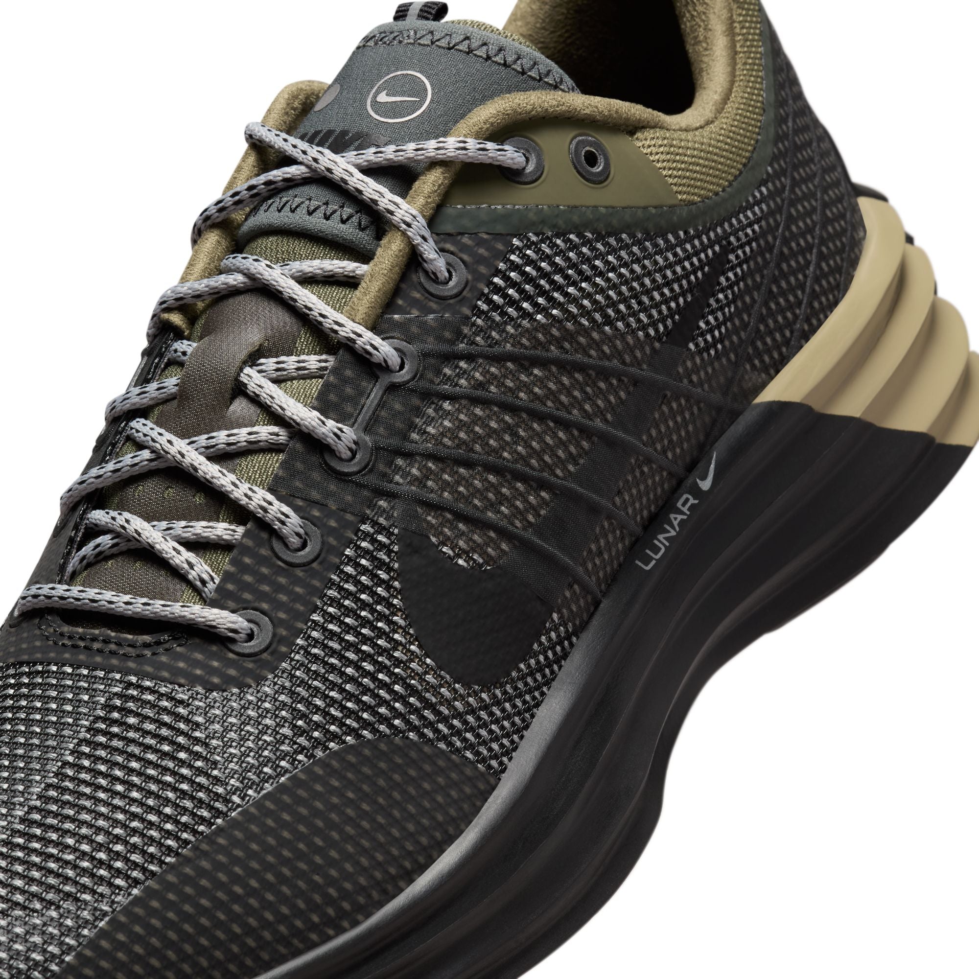 Nike - Lunar Roam SE Medium Olive