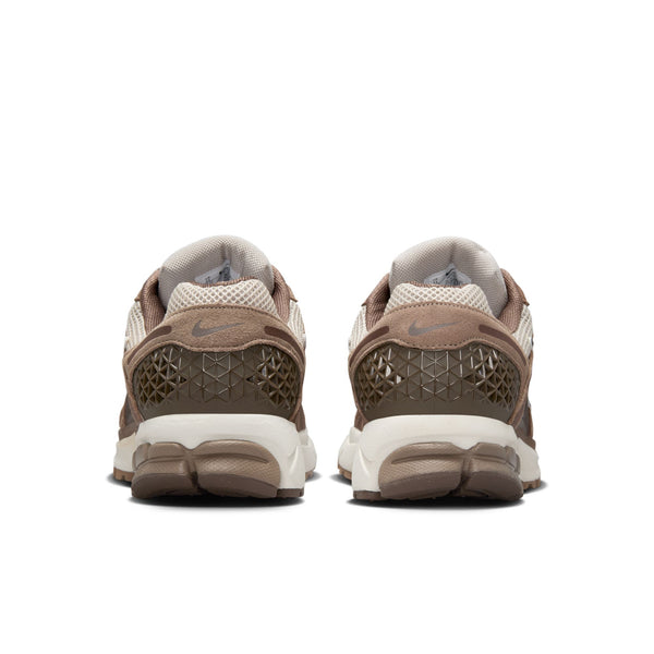 Nike - Zoom Vomero 5 ~ Mink Brown