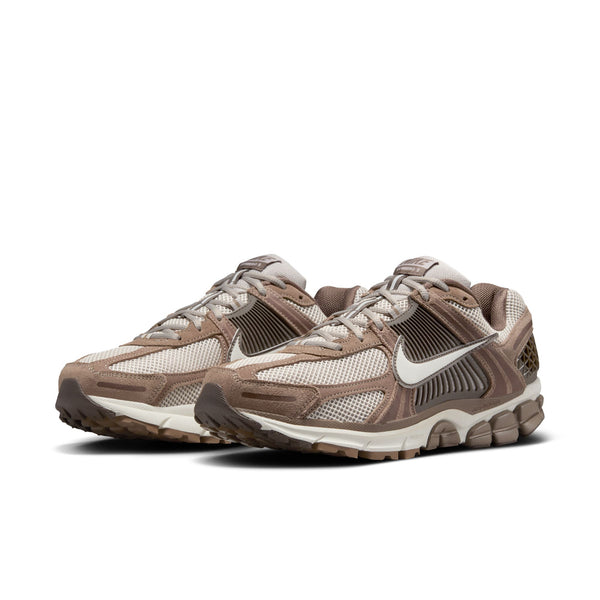 Nike - Zoom Vomero 5 ~ Mink Brown