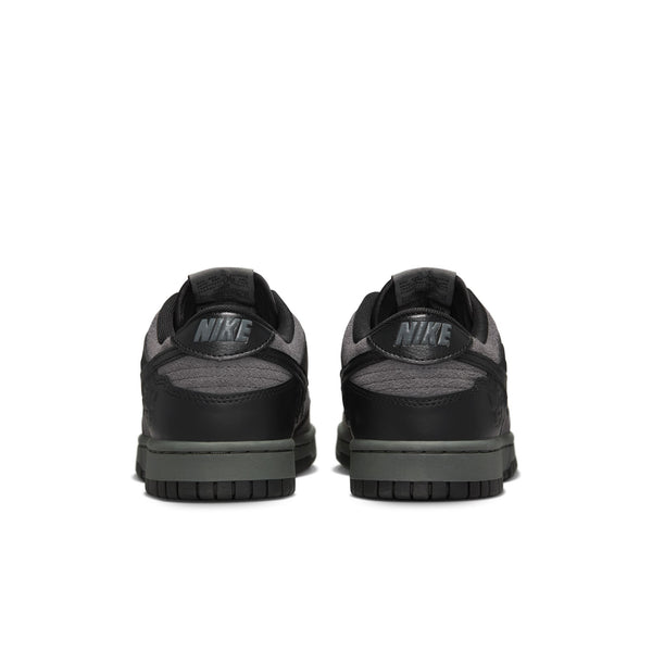 Nike - W Dunk Low ~ Black